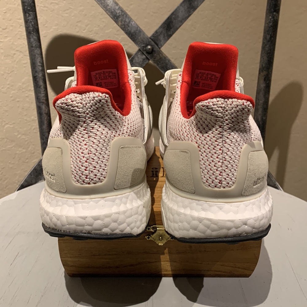 Mens Adidas Ultraboost ‘Tuan Yuan’ LTD size 10 hard to find - Picture 3 of 7